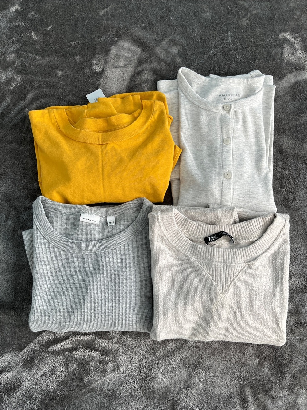 Lot of Aritzia, Zara & AE Women’s Tops